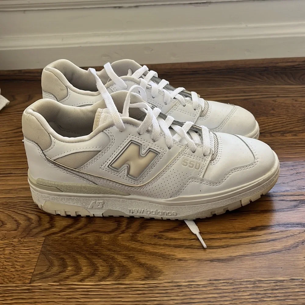 NEW BALANCE 550’s White/Birch - Picture 7 of 7